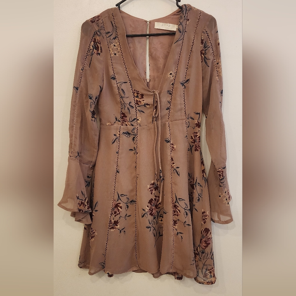 Astr the label dress sz small